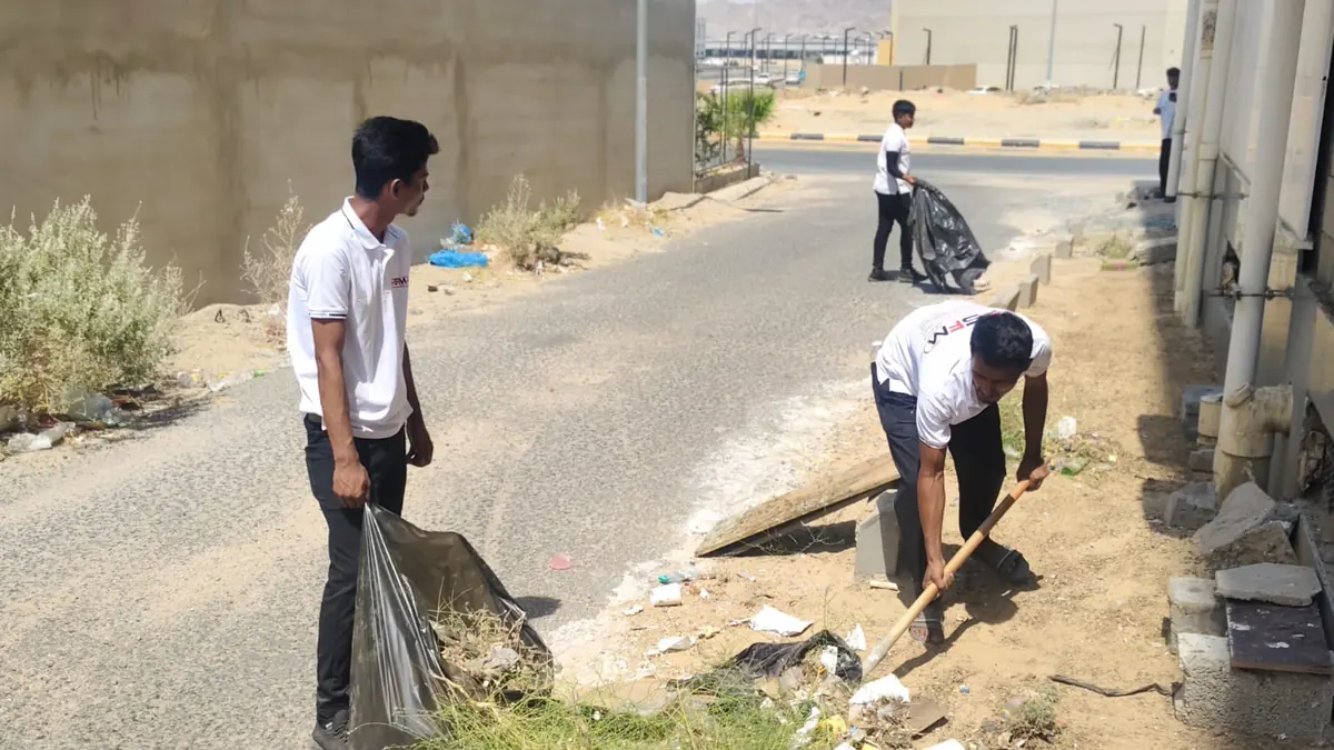 PSFM manpower support team working at a Saudi facility site